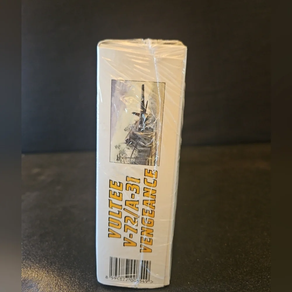 SMER V-72/A-31‎ Vengeance Model Kit